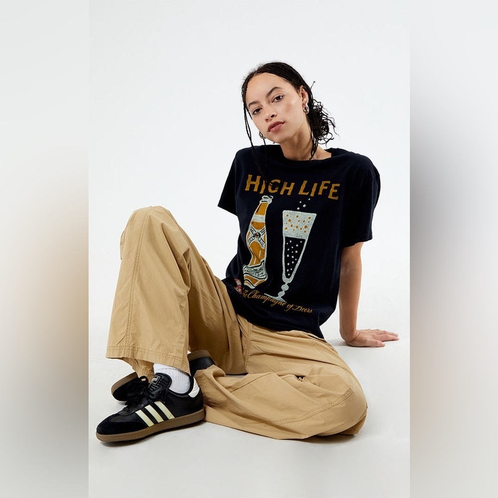 Junk Food x Miller High Life The Champagne Of Beers Unisex Graphic Tee Size M - Picture 3 of 6